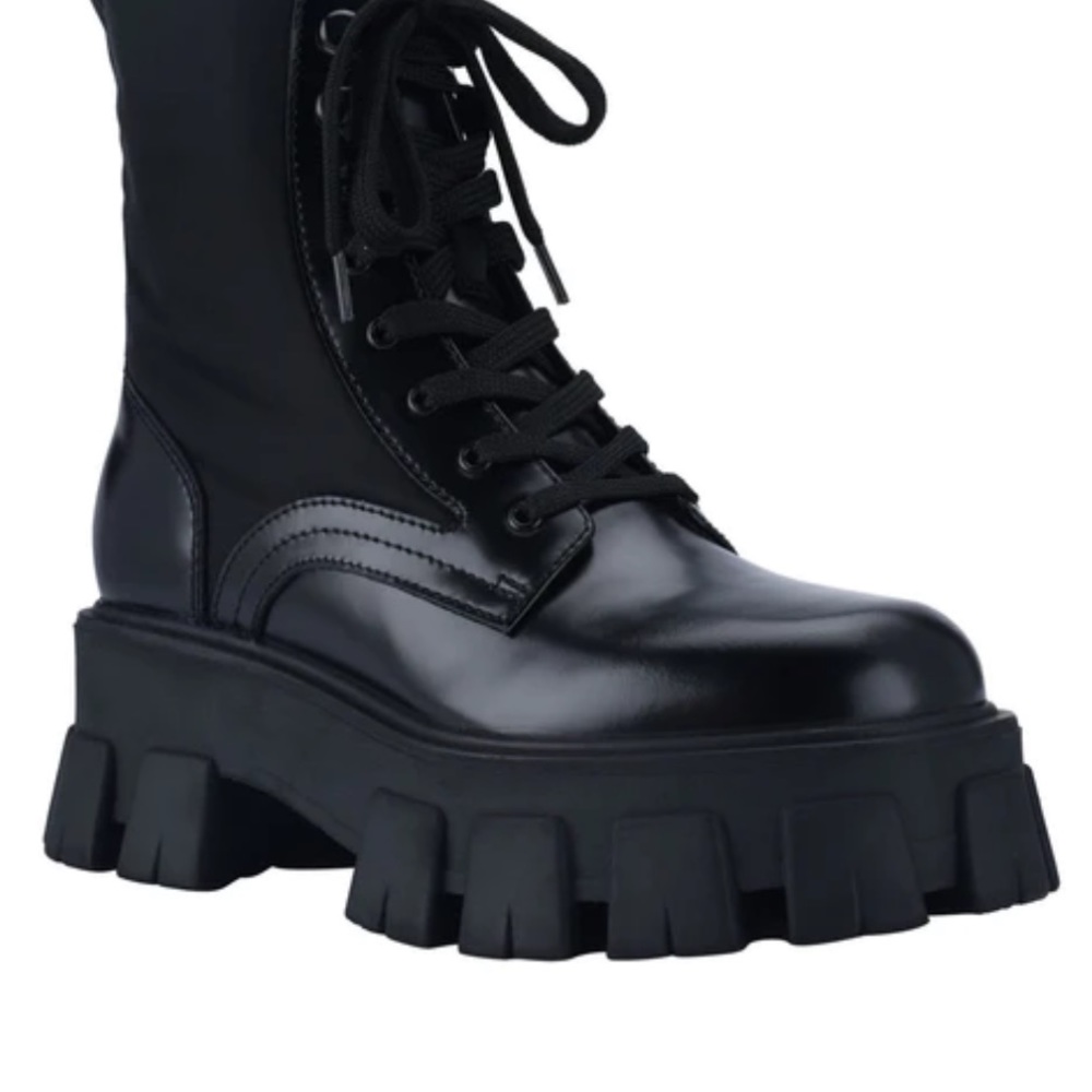 Marc fisher combat boots